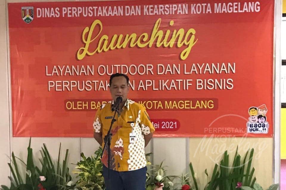 Launching Layanan Outdoor dan Perpustakaan Aplikatif Bisnis